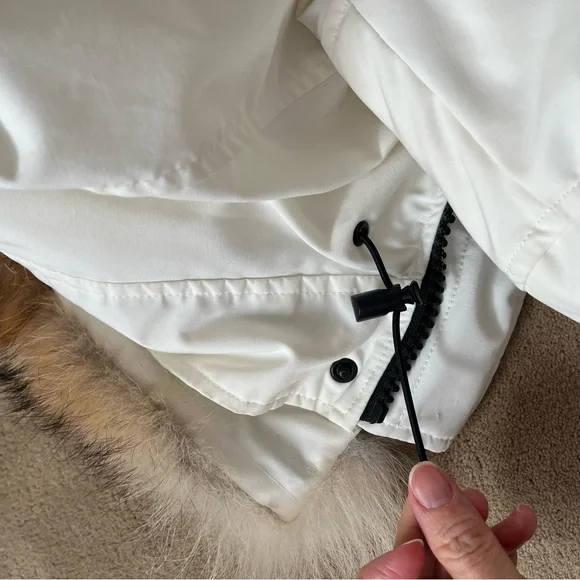 Canada Goose White Puffer Jacket with Fur Hood - Picture 16 of 16